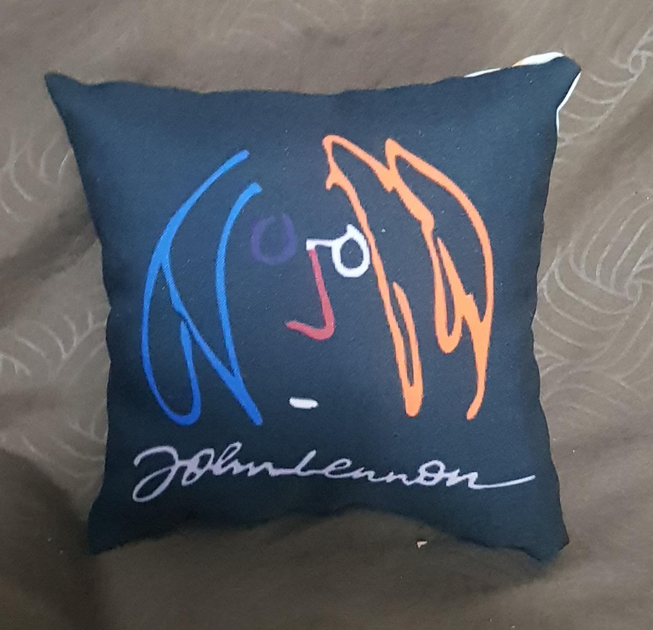 Cojines personalizados John Lennon